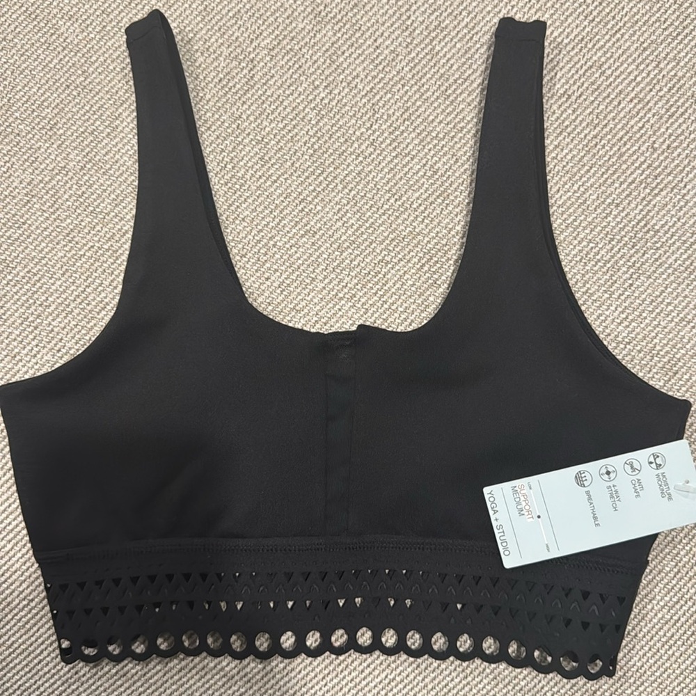 🖤 Brand New Zelle Black Cropped Sports Bra Yoga + Studio